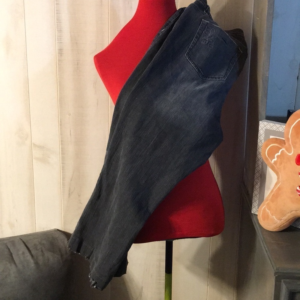 Venezia Black Jeans Size 18